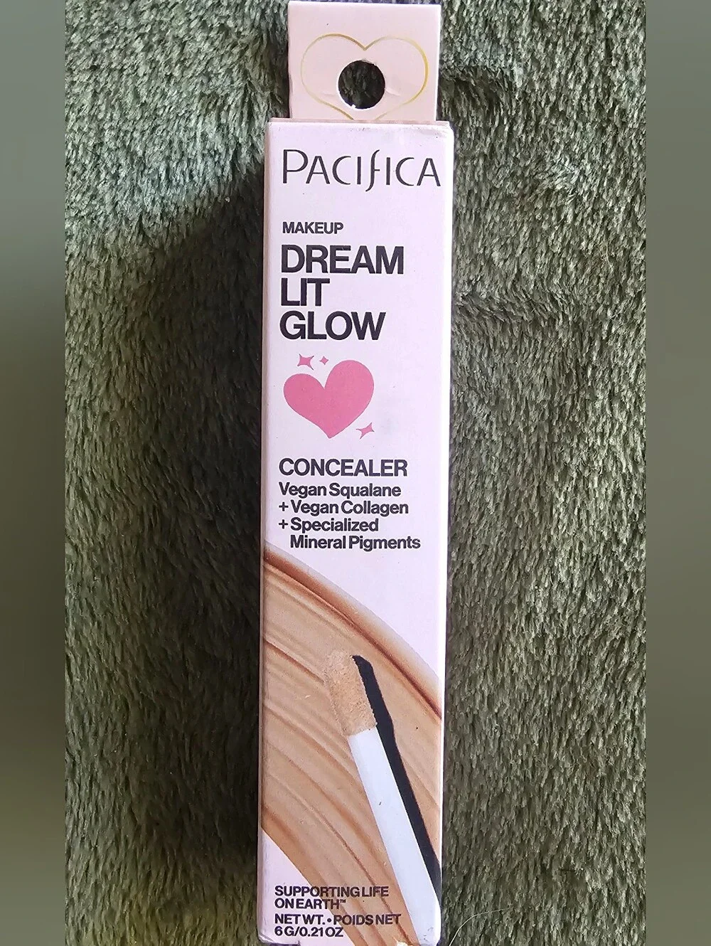Pacifica Dream Lit Glow Concealer - Shade 07 (Golden Almond)